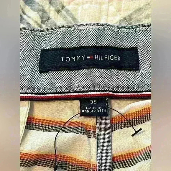 Tommy Hilfiger Men’s 9 inch inseam/ Waist 35 Striped Shorts. 100% cotton. 🇺🇸 - Picture 6 of 10